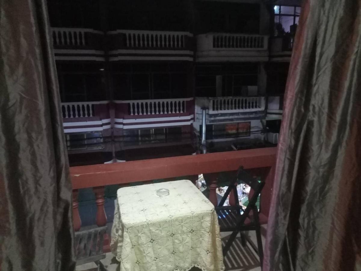 Pluemchai Guesthouse 좀티엔 비치 외부 사진